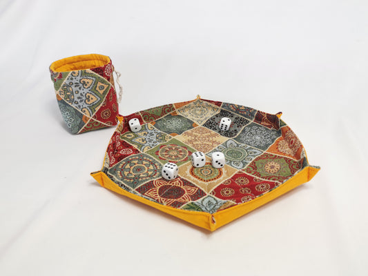 Piste de dés - Patchwork ( fond jaune)